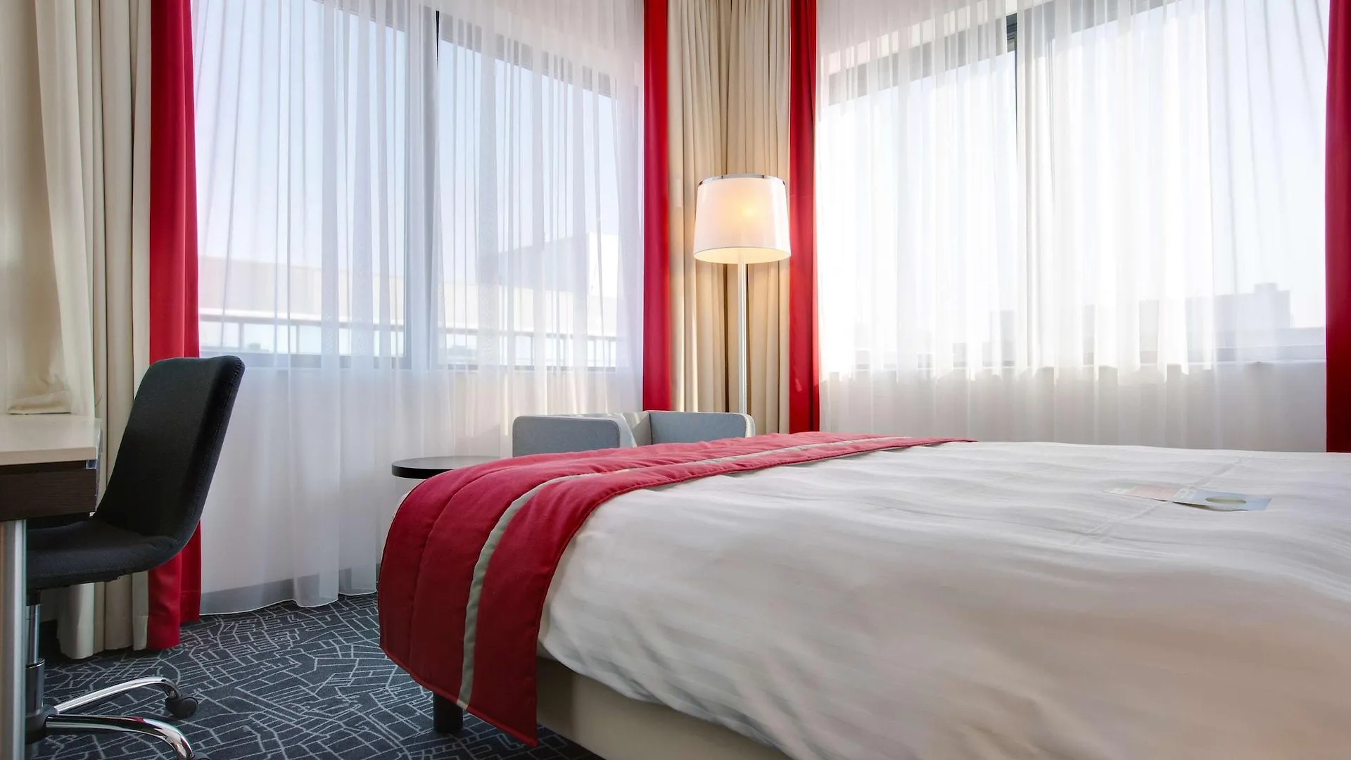 Park Inn By Radisson Amsterdam Airport Schiphol Hotel