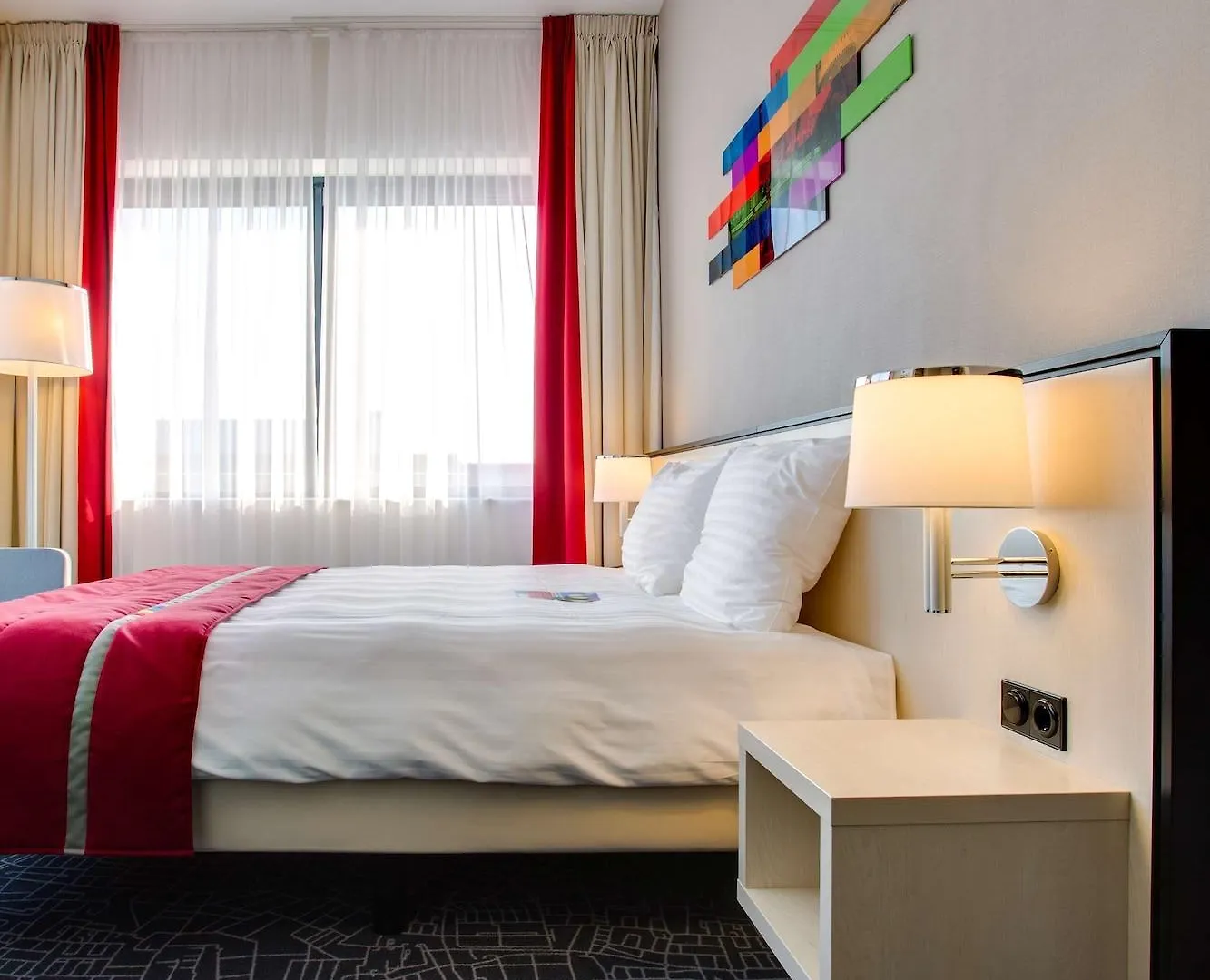 Park Inn By Radisson Amsterdam Airport Schiphol 3*,