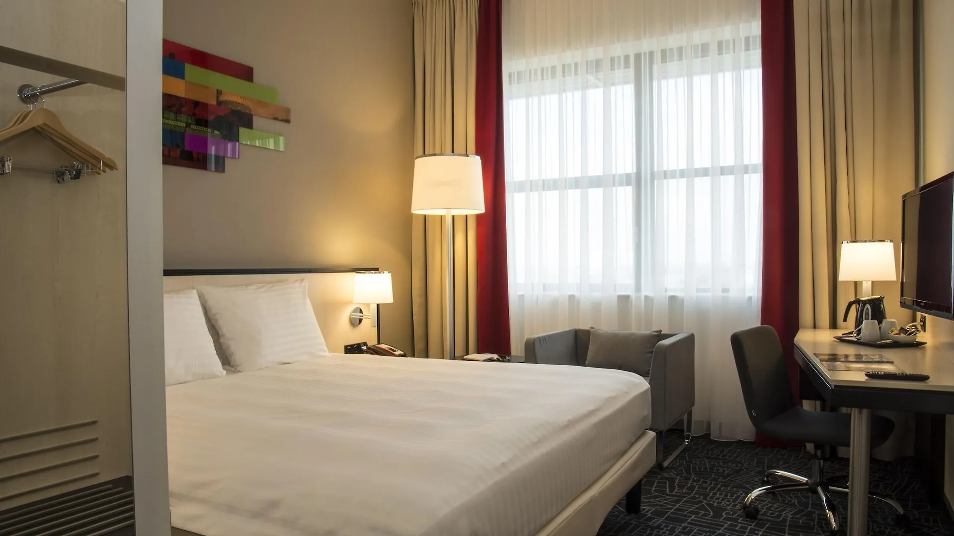 Park Inn By Radisson Amsterdam Airport Schiphol Hotel