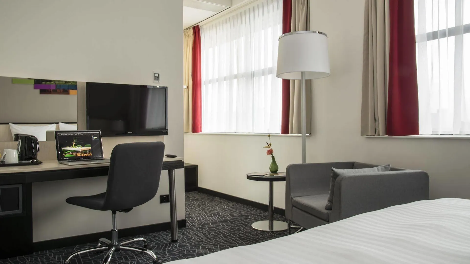 Park Inn By Radisson Amsterdam Airport Schiphol Hotel